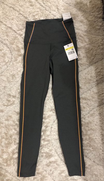 Чисто нов клин Nike