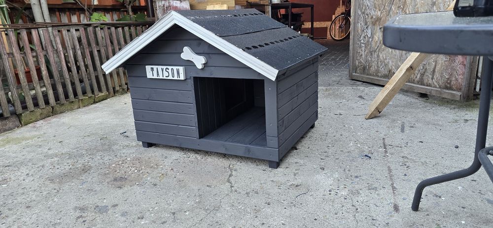 Casuta pt caini sau pisici