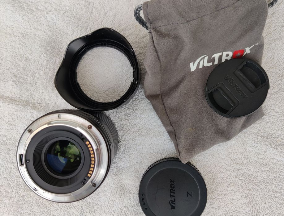 Viltrox  33 mm . f 1.4 - Nikon Z