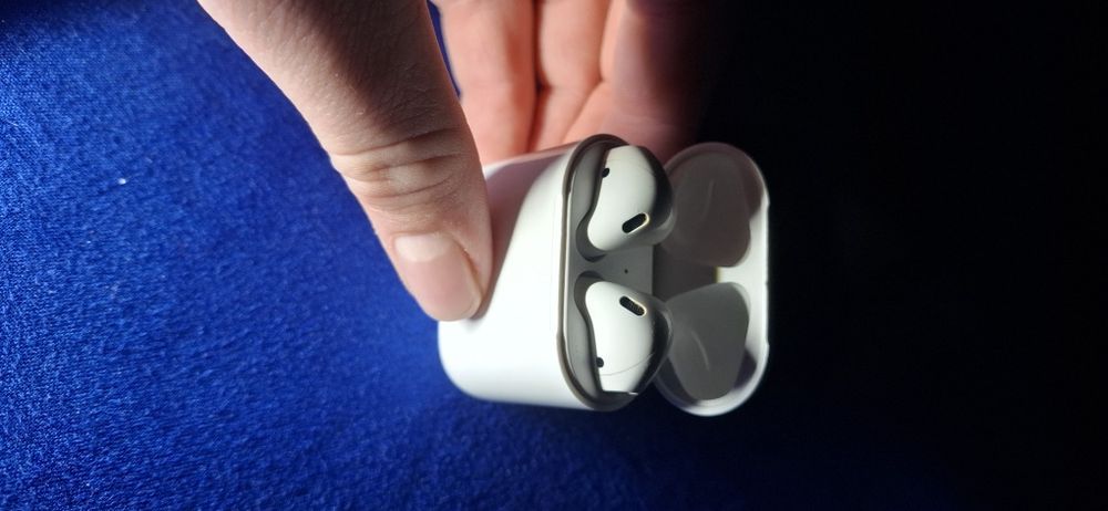 Airpods 2 in stare foarte buna