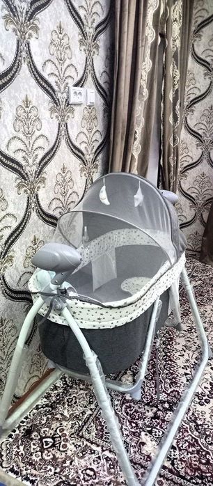 Yangi pultli õzi tebratib qõshiq aytadigan detskiy kravat sotiladi