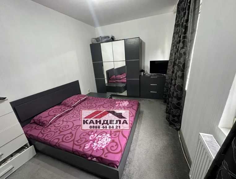 Продава се Тристаен апартамент в Пловдив, Въстанически - 93 кв.м за 1484 €/кв.м - Снимка #9