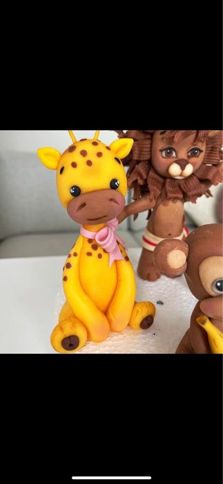 Фигурки от захарно тесто/фондан