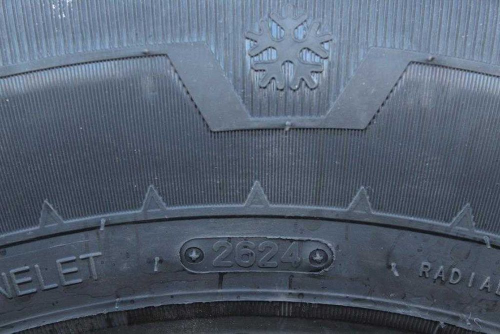 Anvelope iarna noi 195/75R16C 107/105Q, 8PR, Triangle