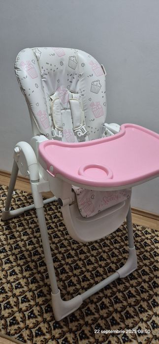Scaun de hrănire pentru bebeluși