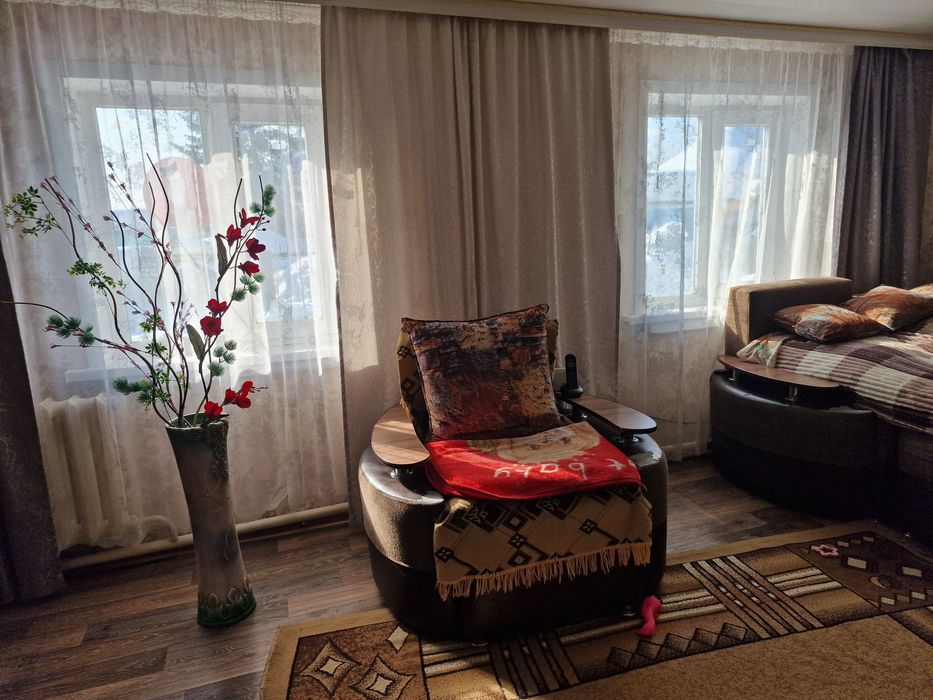 Продам большой дом.