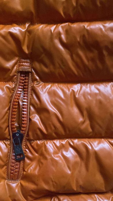 Geaca Moncler orange Limited Edition.