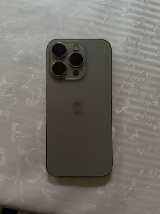 Продам Айфон 15про идеал состояние