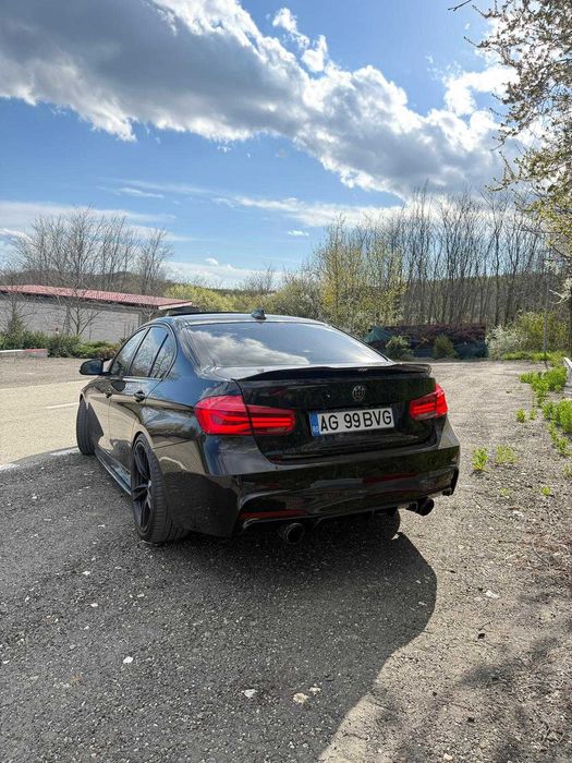 BMW seria 3 F30 2016 3 butoane
