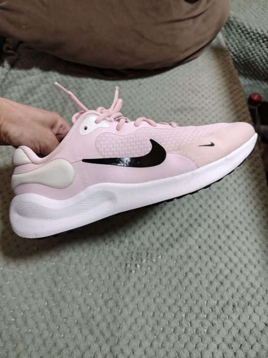 Дамски маратонки Nike 39  номер