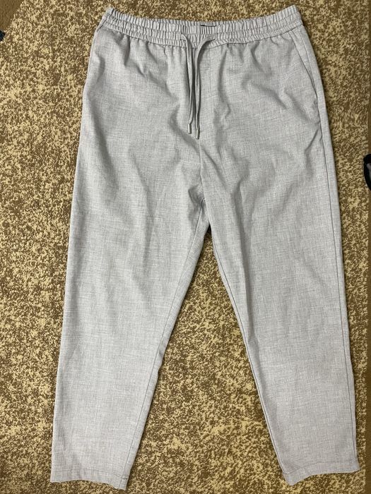 Мужские брюки разные Bershka