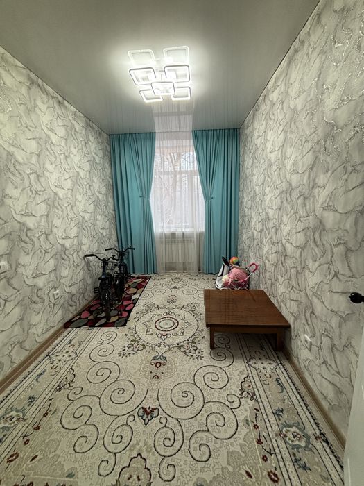 Продам трёх комнатная квартира
