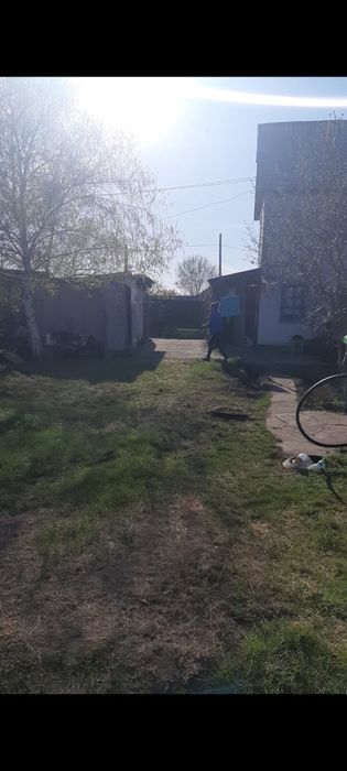 Продается дача, 2 этажа, 10 соток