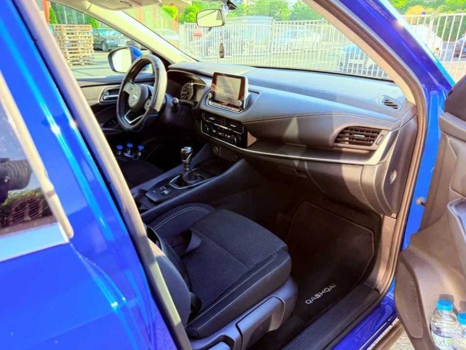 Nissan Qashqai 1.3 DIG-T - 2024 г. - 26 000 км. - Гаранционна - Сервизна книжка - произход Омникар