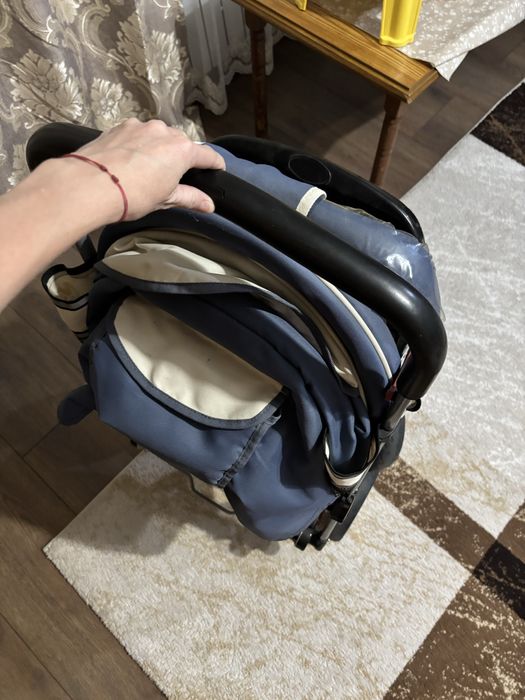 Продам детскую коляску
