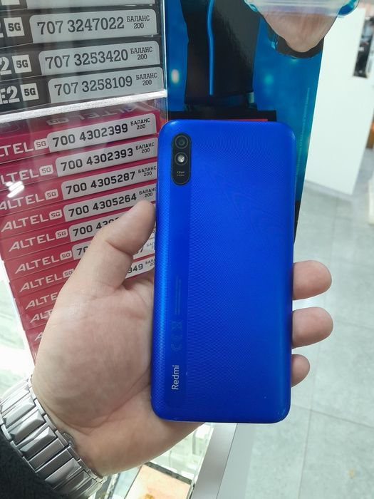 Продам  Samsung A20s  и  Redmi 9A