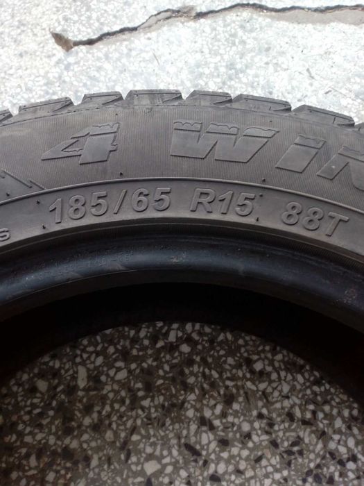 продавам гуми marangoni 185 65 15   4бр.  цена 25лв. на брой