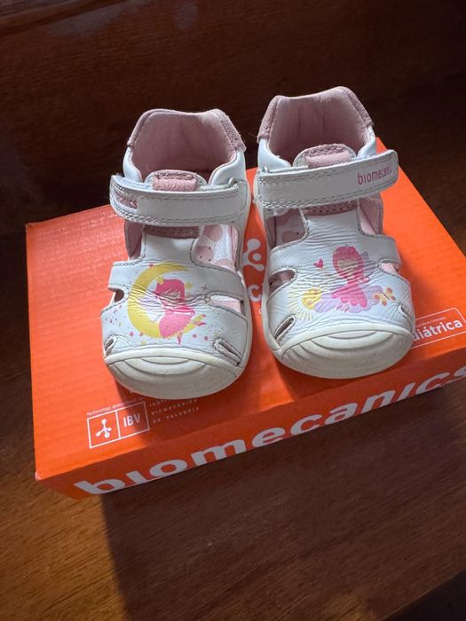 Sandalute biomecanics