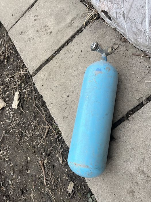 Продам кислородный болон маленький