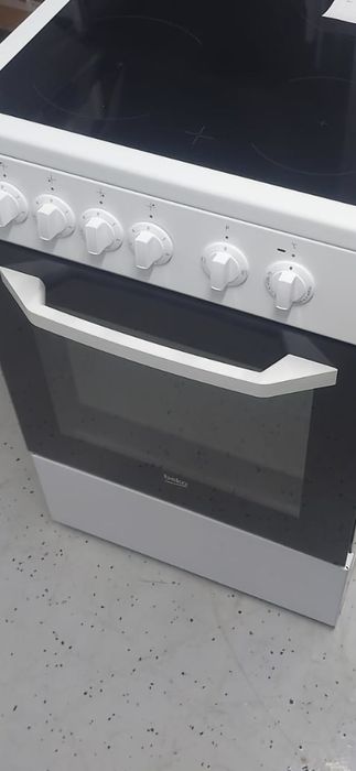 Стеклокерамическая плита новая