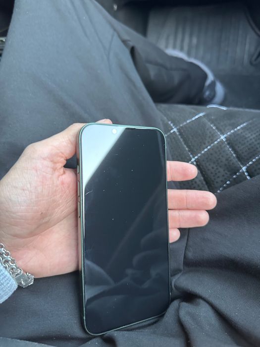 iPhone 13 79акб.