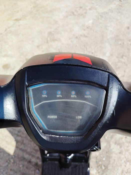 Scuter electric fara permis