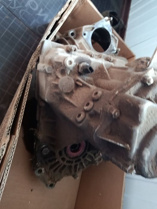 Коробка от приоры