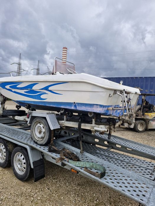 Морорна Лодка Савер