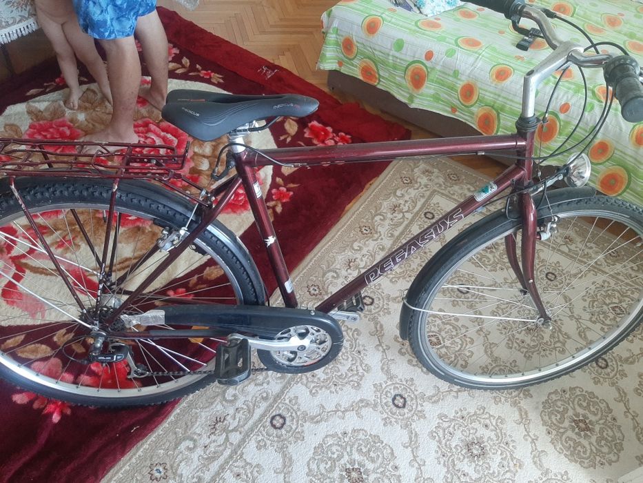 Bicicleta PEGASUS roti / 28, impecabila