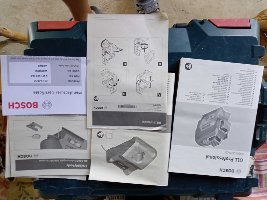 Лазерен нивелир BOSCH GLL 3-80 CG+Лазерен приемник BOSCH LR7