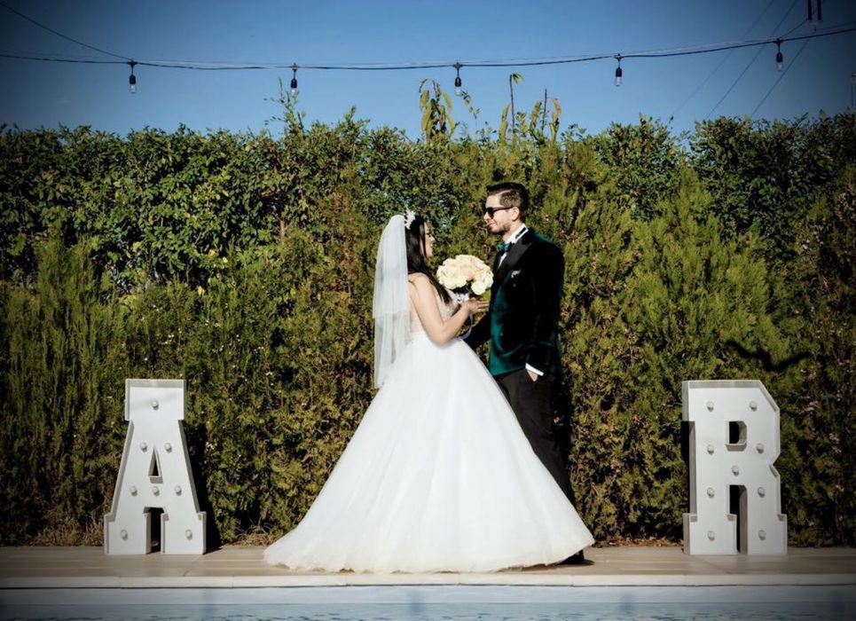 Vand Rochie Mireasa marca Team Bride + CADOU VOAL si CRINOLINA