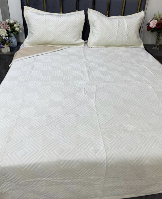 Комплект покрывало и наволочки