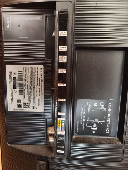 Телевизор Samsung LED 40"