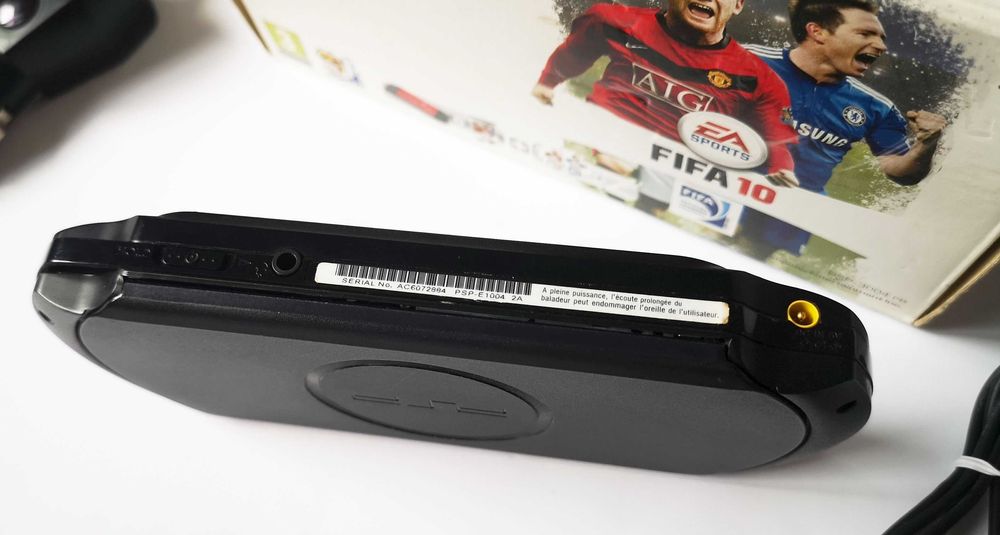 PSP E1004 Sonic Minecraft Crash PlayStation Portable ПСП с много игри