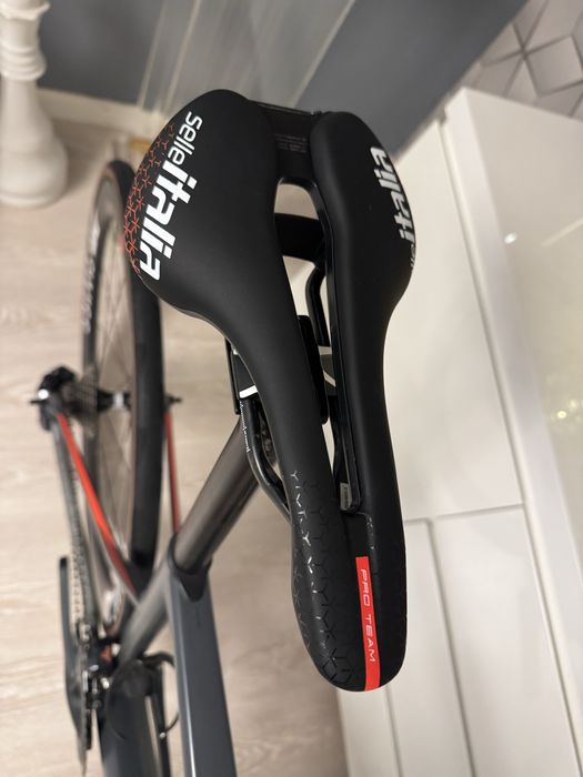 Cursiera BMC RoadMachine SLR 01 di2 2024