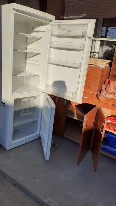 Mobilă de bucătărie