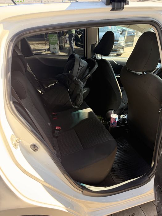 TOYOTA Yaris 2014 — imagine 4