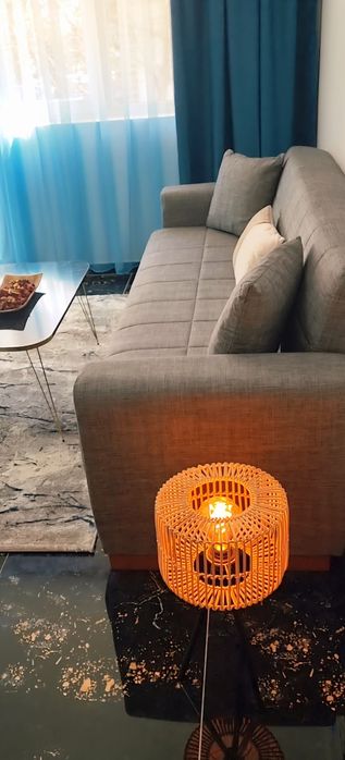 REDUS! Ap 3 cam ultracentral, renovare LUX, et.1 – 62.500€