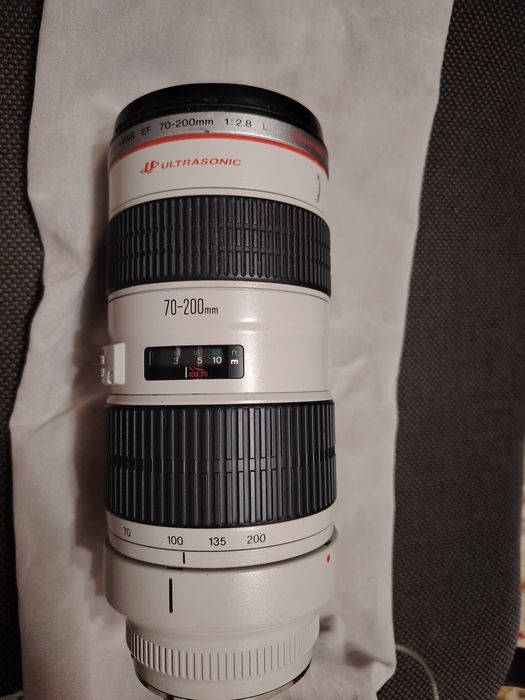 Obiectiv Canon EF 70-200mm f/2.8L USM telephoto zoom lens