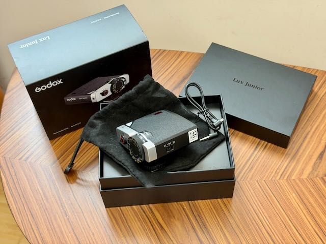 Godox Lux Junior ретро светкавица