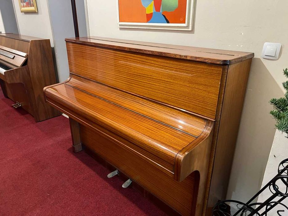 Немско пиано August Förster