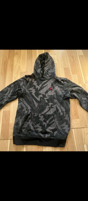 Екип Nike Jordan в добро състояние.