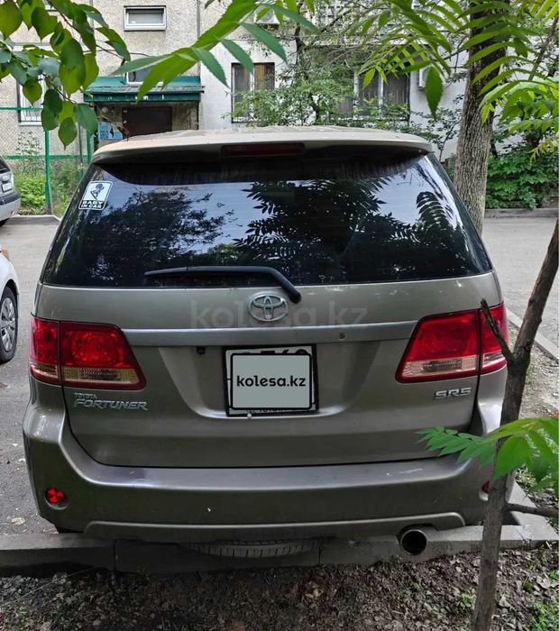 Продам Toyota Fortuner 2007 г.