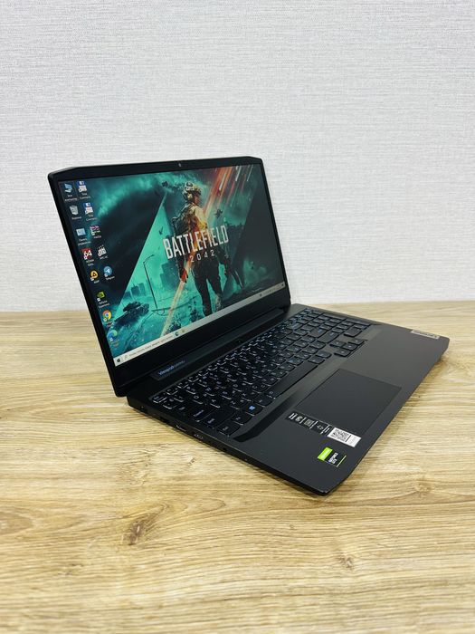 Lenovo GAMING Core i5-8 Ядерный, Мощный, Игровой для Игр и Autocad