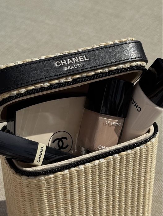Chanel Les Beiges клатч сумка vip gift ОРИГИНАЛ