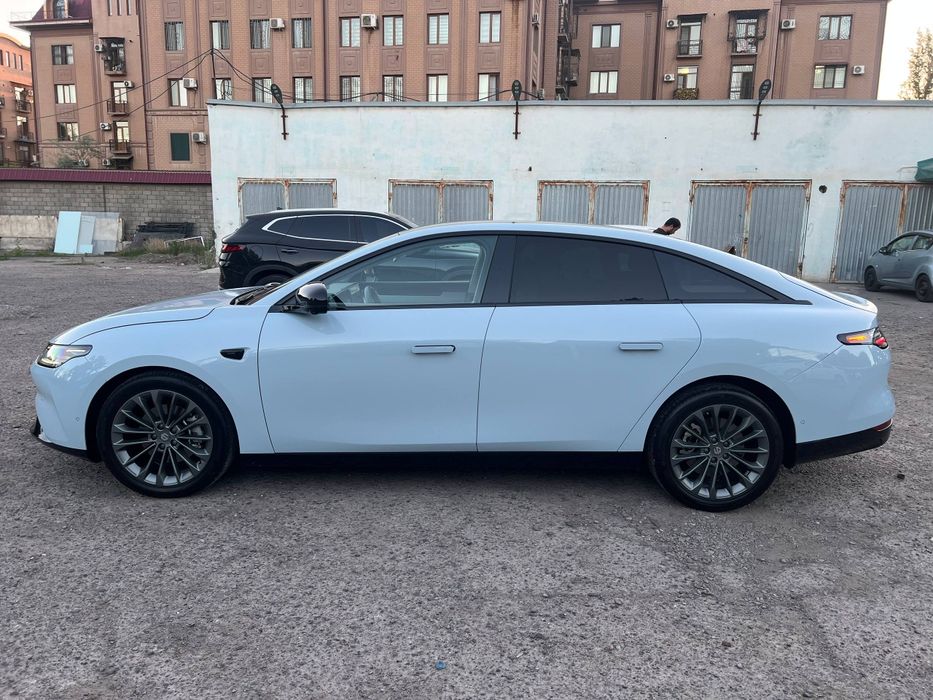 Срочно !!! Leapmotor c01 525 elektr