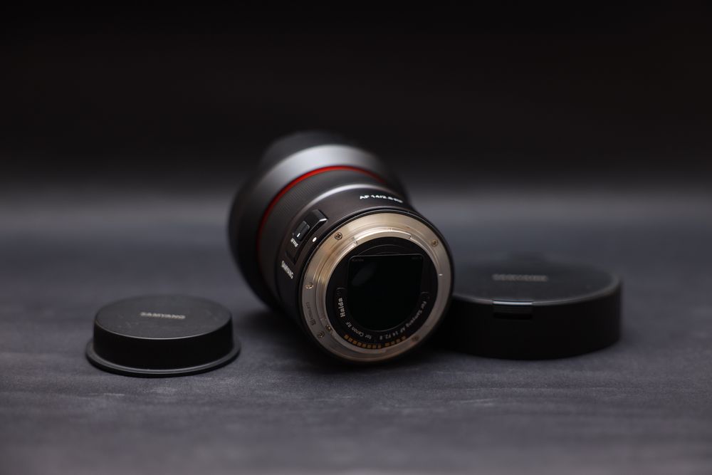 Samyang RF 14mm f/2.8 AF