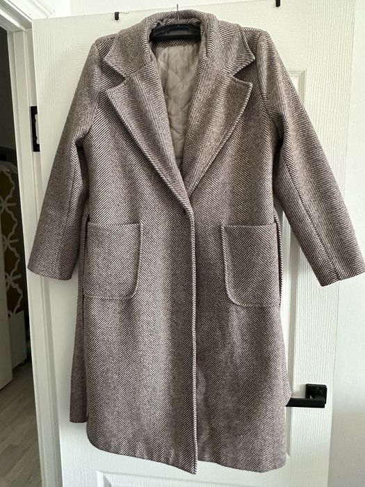 Пальто зимнее и осеннее