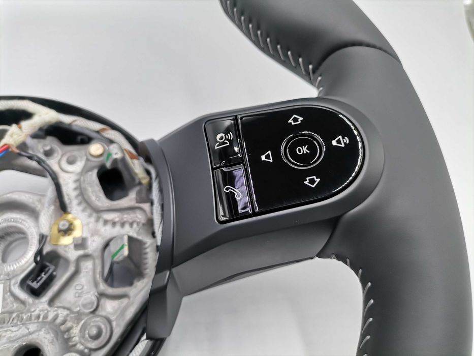 Като Нов Спортен Волан Untamed Mini F60 F54 F55 F56 F57 LCI 426km