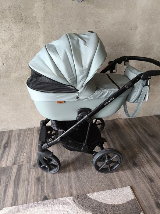 Продам коляску 2 в 1